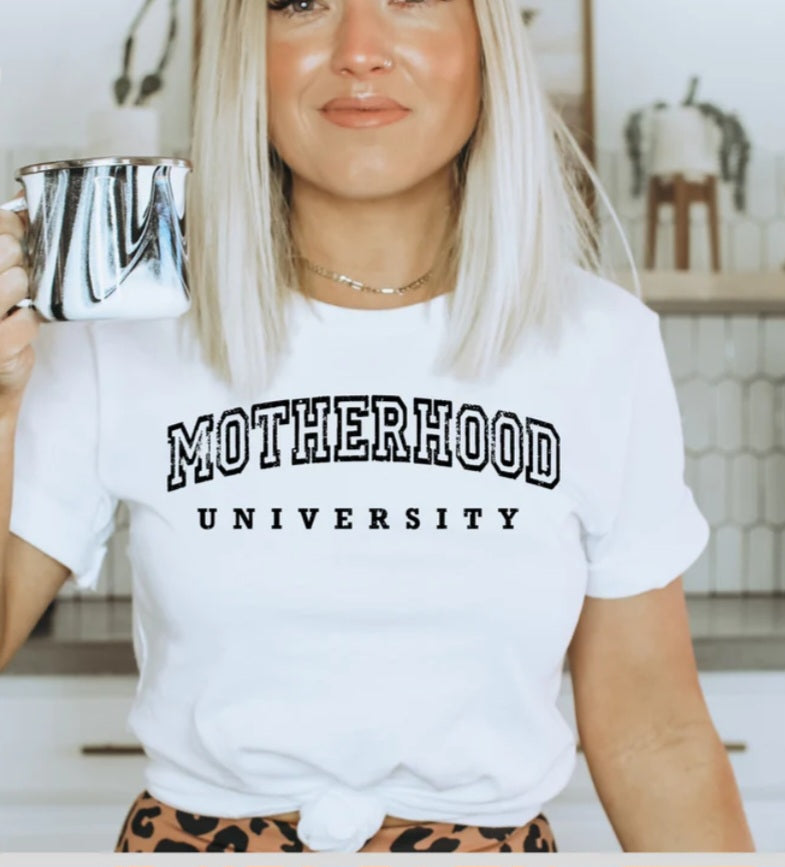 Motherhood t shirt - evrythang and more